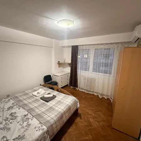 Stylish Escape Calea Victoriei *