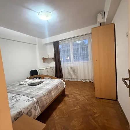 Stylish Escape Calea Victoriei Apartment *